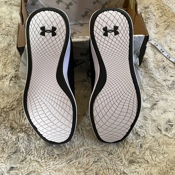 NWT Under Armour Charged Aurora 2 Training Shoes - Picture 3 of 6